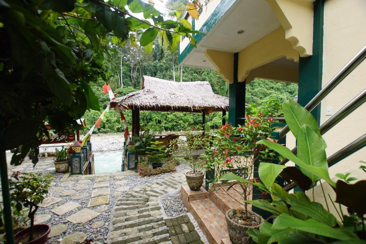 Indra Valley Inn Bukit Lawang Exterior foto